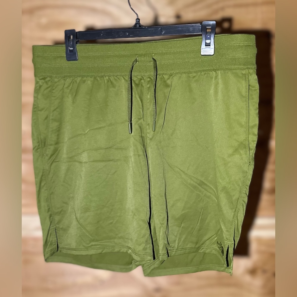 North Face - Women’s Aphrodite Active Shorts